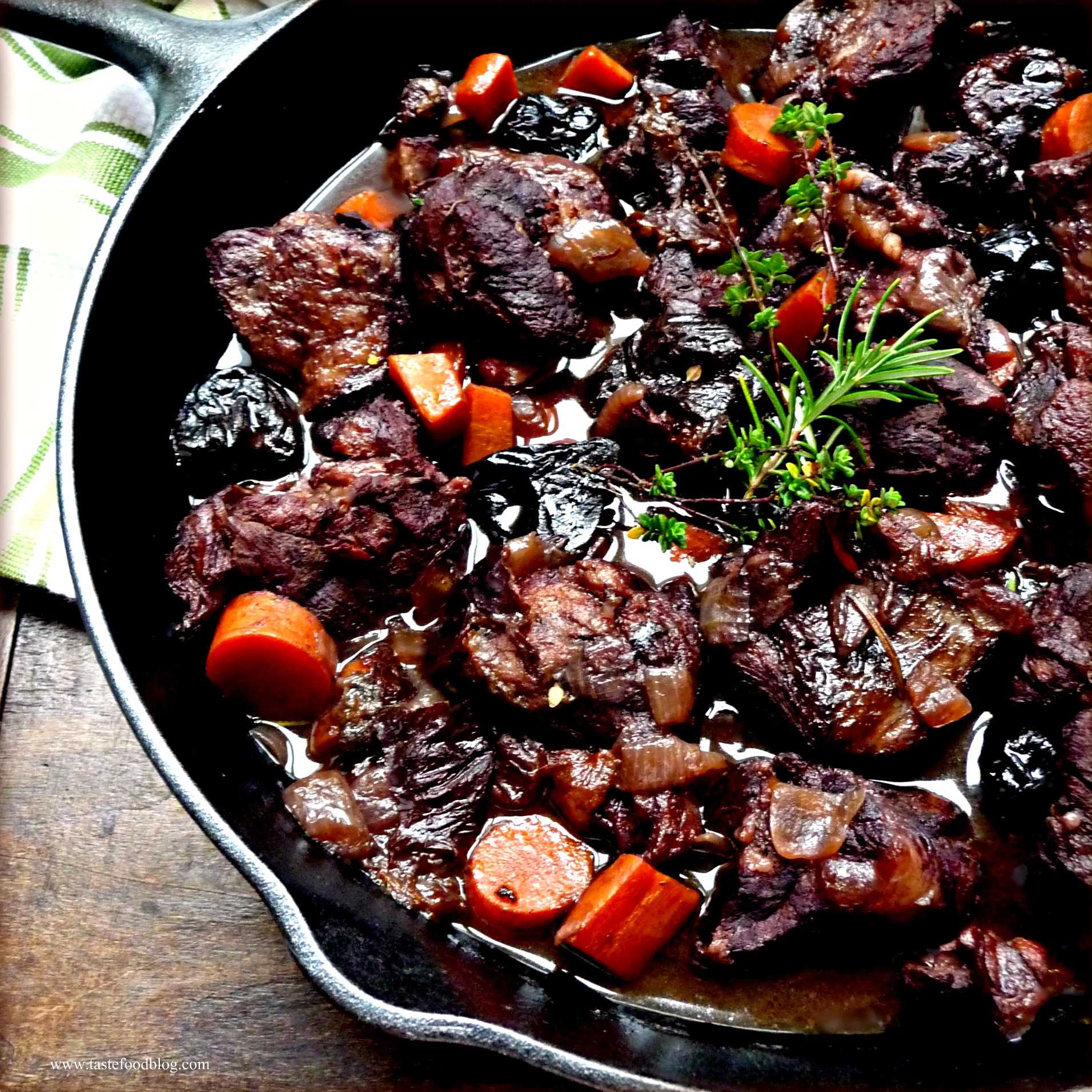 Мясо с овощами запеченное в духовке — 8 рецептов