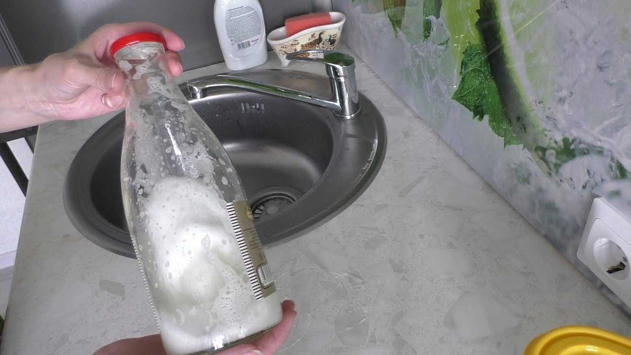 Как отмыть бутыль с узким горлом: 18 способов очистки в домашних услових