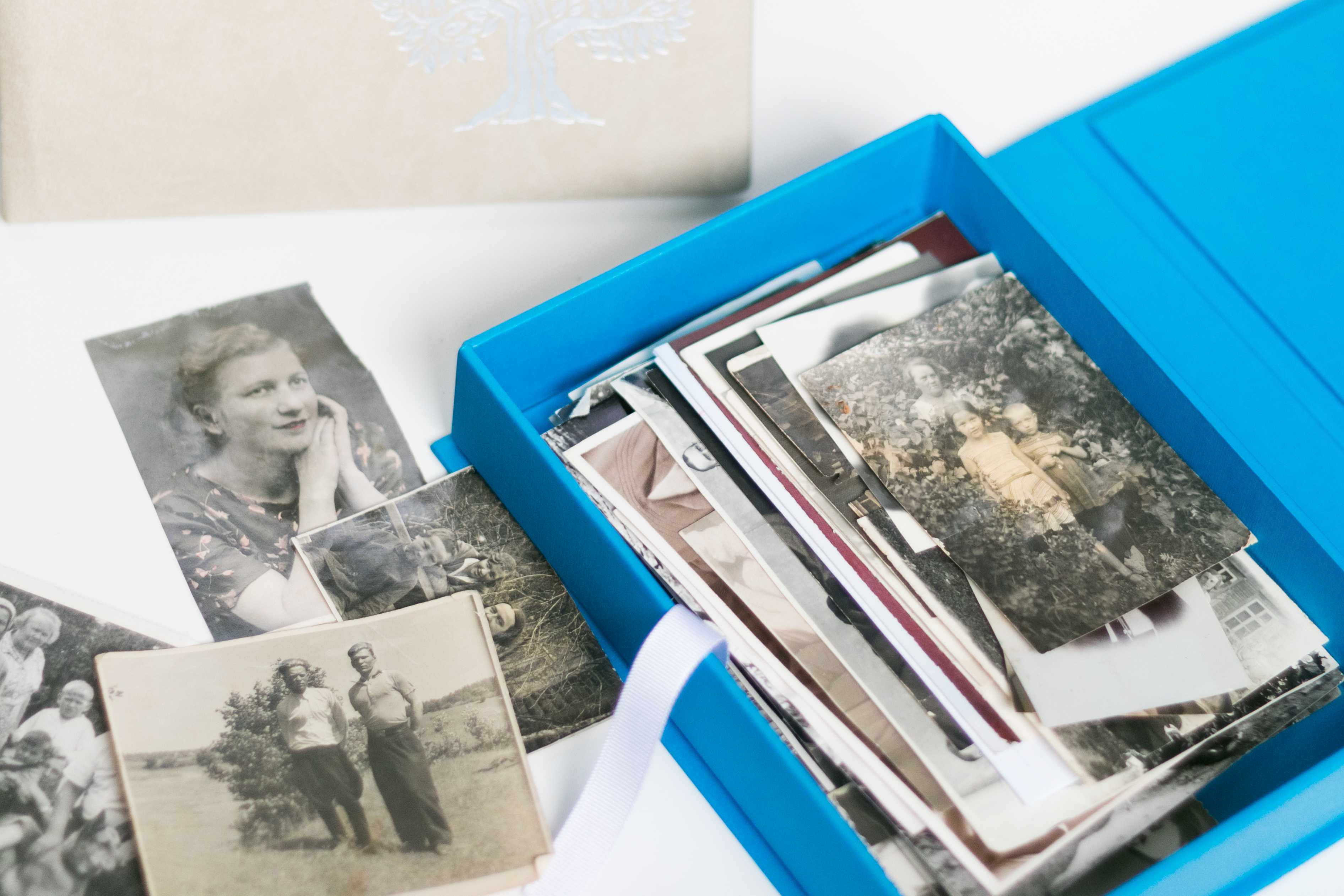 Как правильно уничтожить ненужные фотографии?