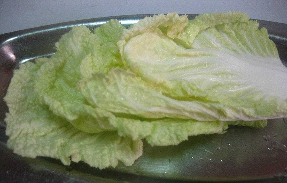 Капустные листья для голубцов - домашнее консервирование и заготовки - страна мам