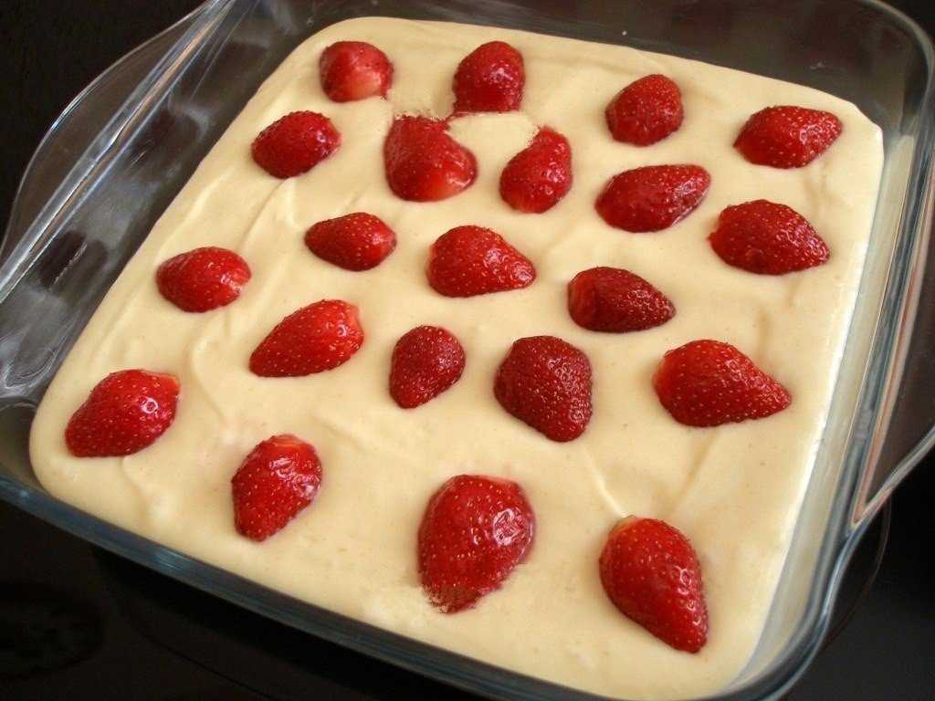 Сезон клубники: 11 потрясающих рецептов с вкуснейшей ягодой