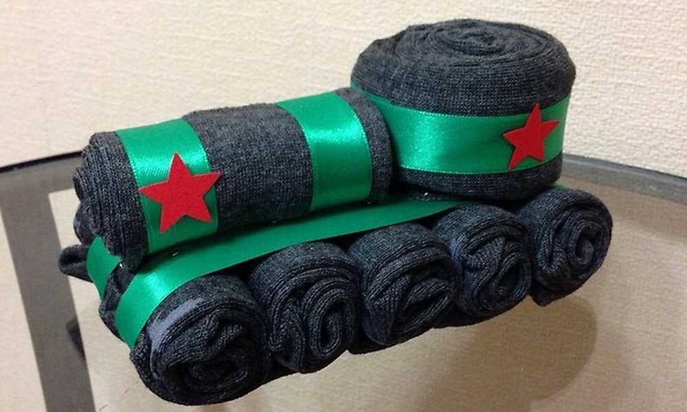 Танк из носков на 23 февраля своими руками — инструкция, как сделать его поэтапно