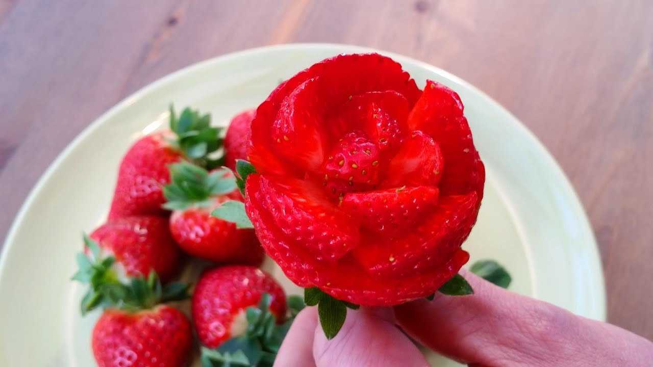 Сезон клубники: 11 потрясающих рецептов с вкуснейшей ягодой