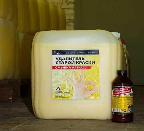 Как смыть водоэмульсионную краску с потолка: лучшие способы быстро избавиться от краски Быстрая очистка потолка от водоэмульсионной краски с помощью теплой воды и газет Чего не стоит делать при удалении водоэмульсионки с потолка